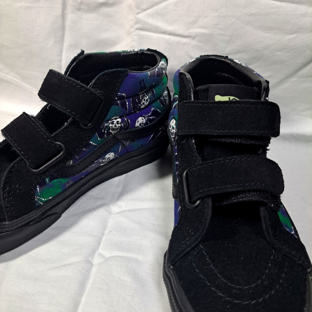 VANS KIDS SK8-MID REISSUE V GLOW SHOE size 1.5